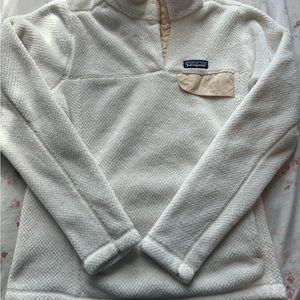 Patagonia Women's Cream quarter snap fleece